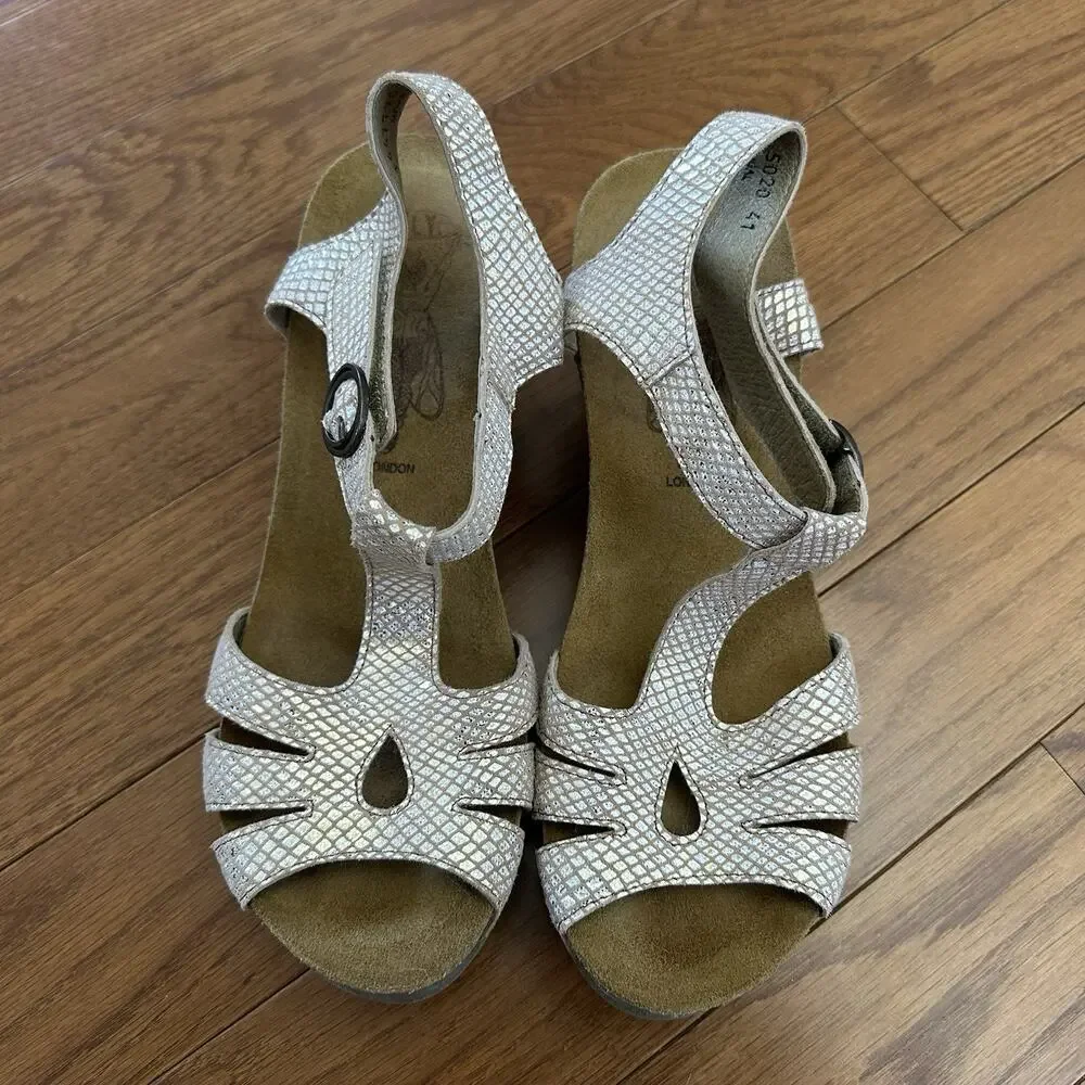 Fly London Gumy T Strap Diamond Tan Sandals Wedges Women's size 41 US‎ 19-10.5